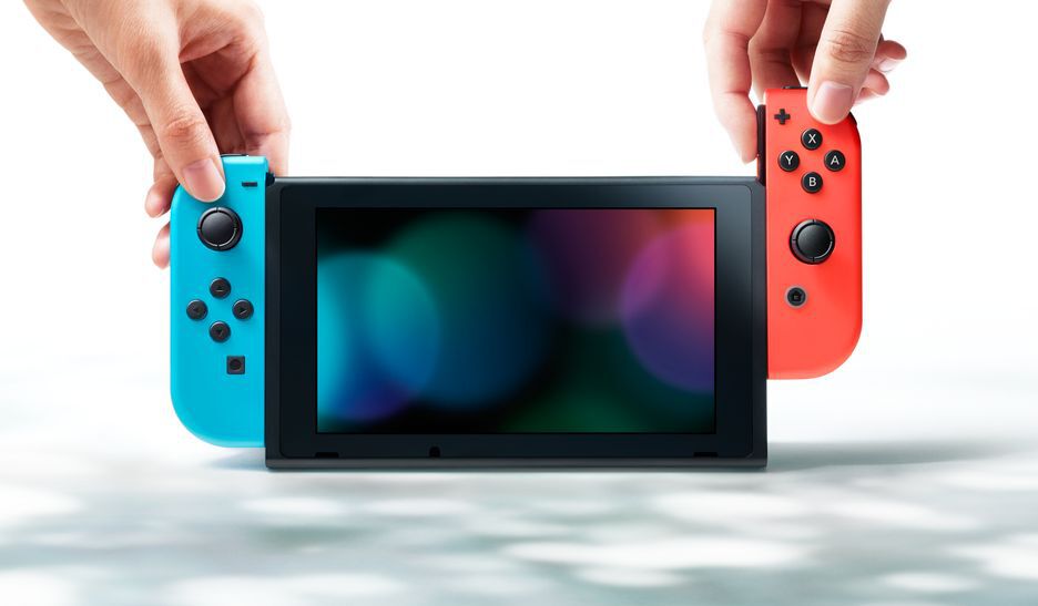 Nintendo Switch avec Joy-Con Rouge Néon et Bleu Néon